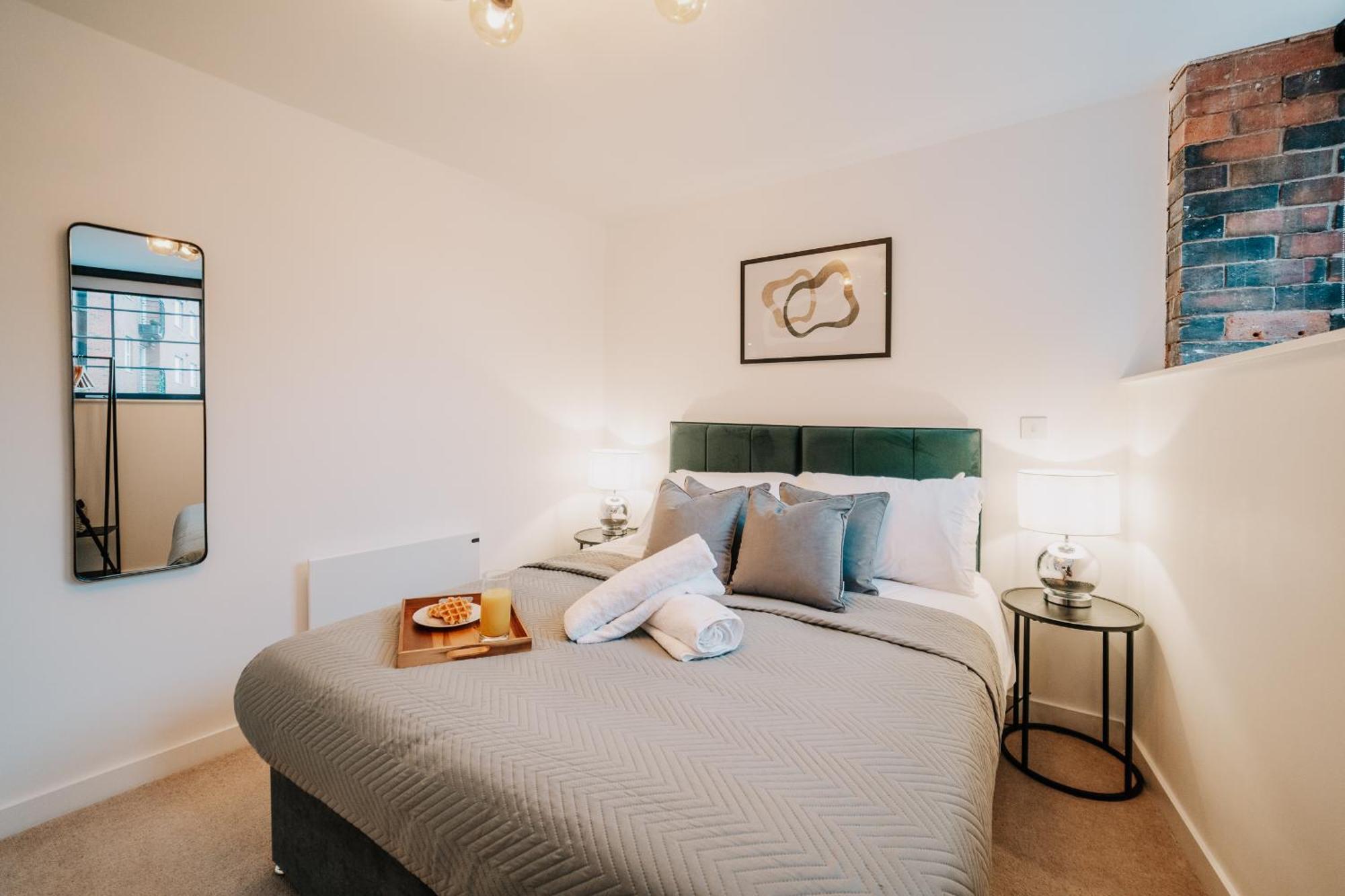 Grade II Listed Unique City Gem, City Centre, Fast Wifi, Contractors, Family Birmingham Ngoại thất bức ảnh
